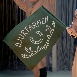 Djurfarmen gästspel av Teater Halland