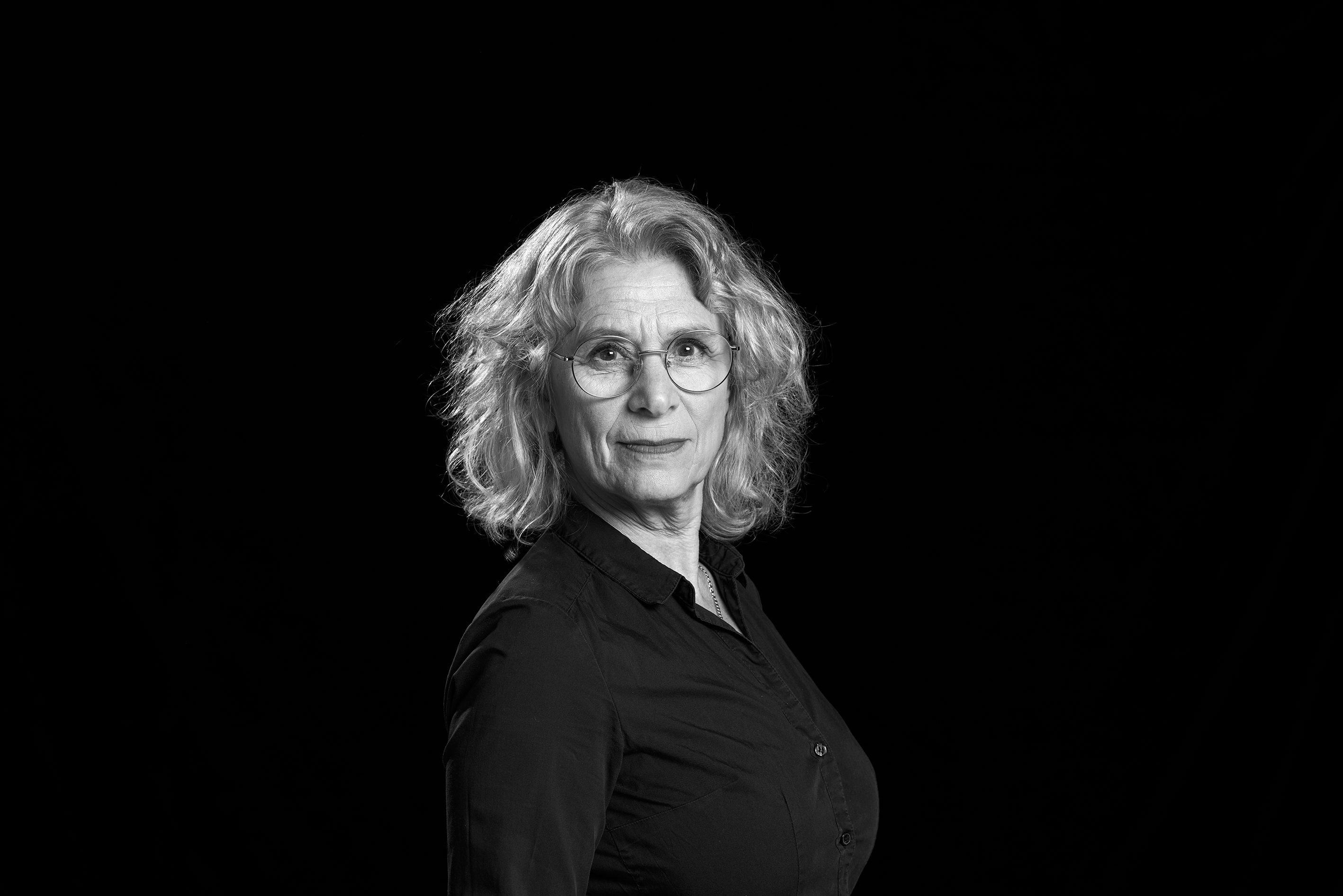Svartvit bild på skådespelaren Gisela Nilsson