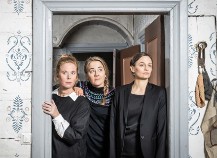Barndomshemmet - ett gästspel av Norrbottensteatern hos Teater Västernorrland